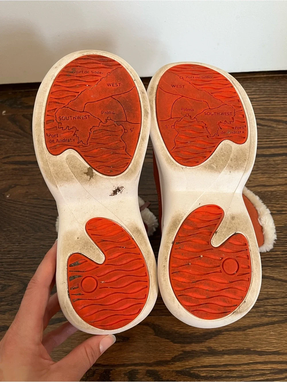 UIN Women's Orange Suede Faux-Fur Winter Zip Boots size 7.5